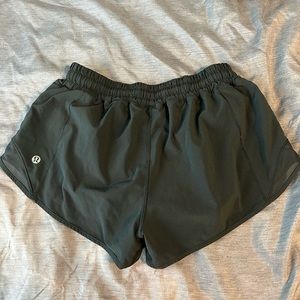 lululemon hotty hots